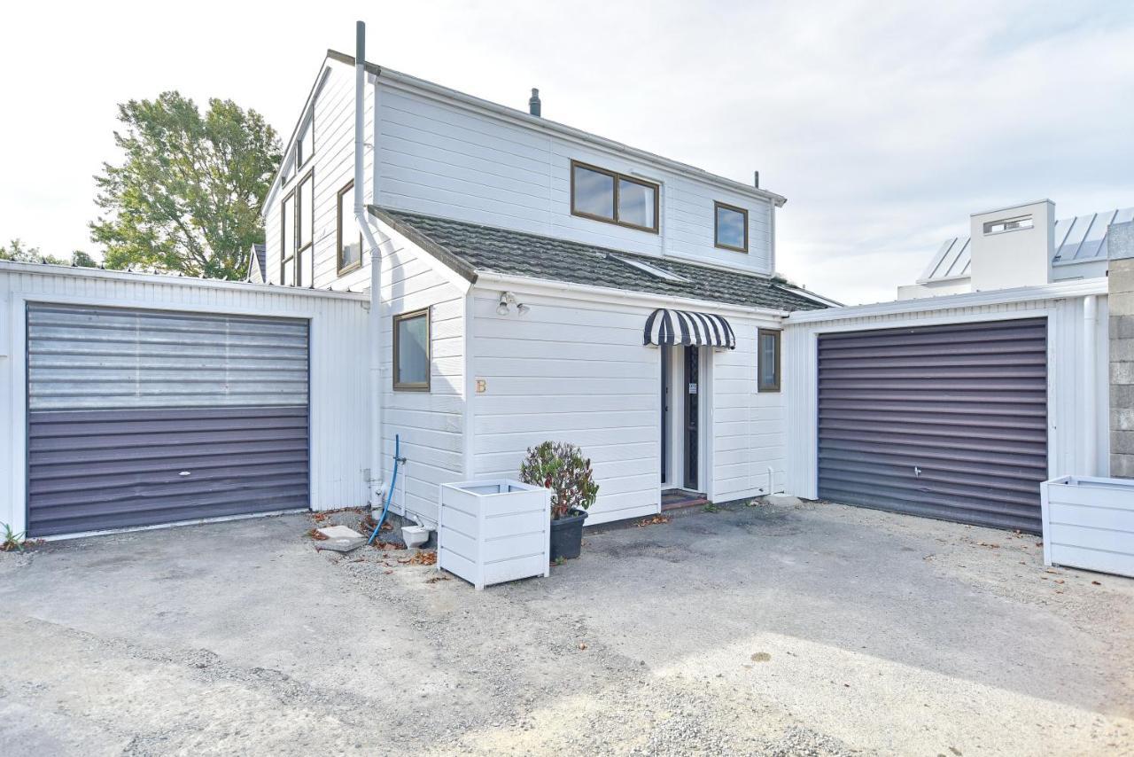Merivale Lane - Christchurch Holiday Homes Екстериор снимка