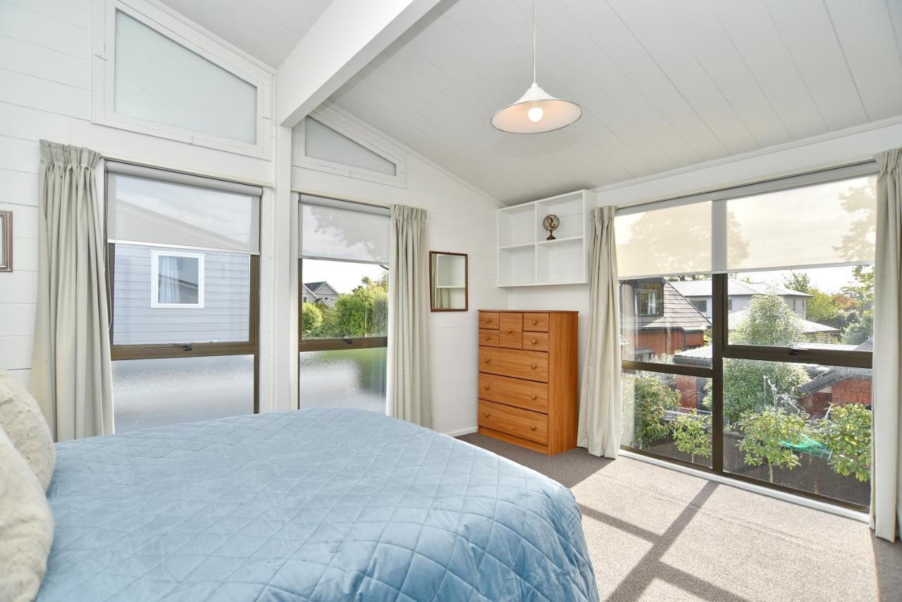 Merivale Lane - Christchurch Holiday Homes Екстериор снимка