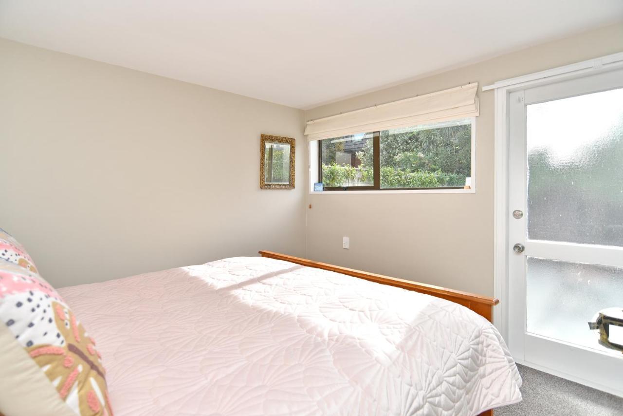 Merivale Lane - Christchurch Holiday Homes Екстериор снимка